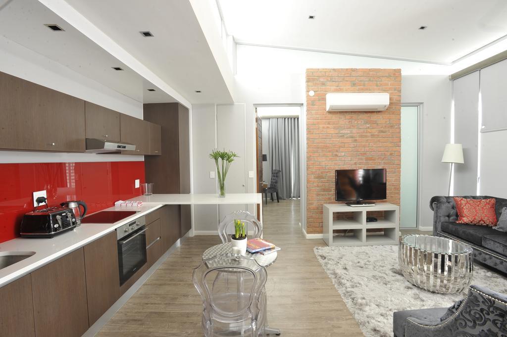 Urban Oasis Apartments At Paragon 빈트후크 외부 사진